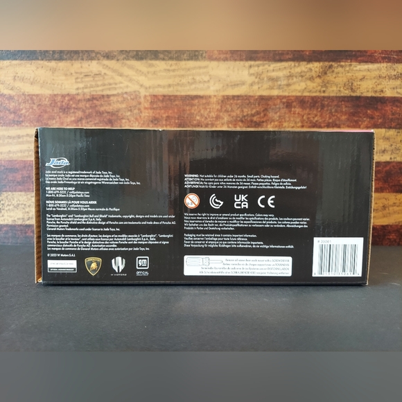 Lamborghini Murcielago Roadster - Picture 8 of 8